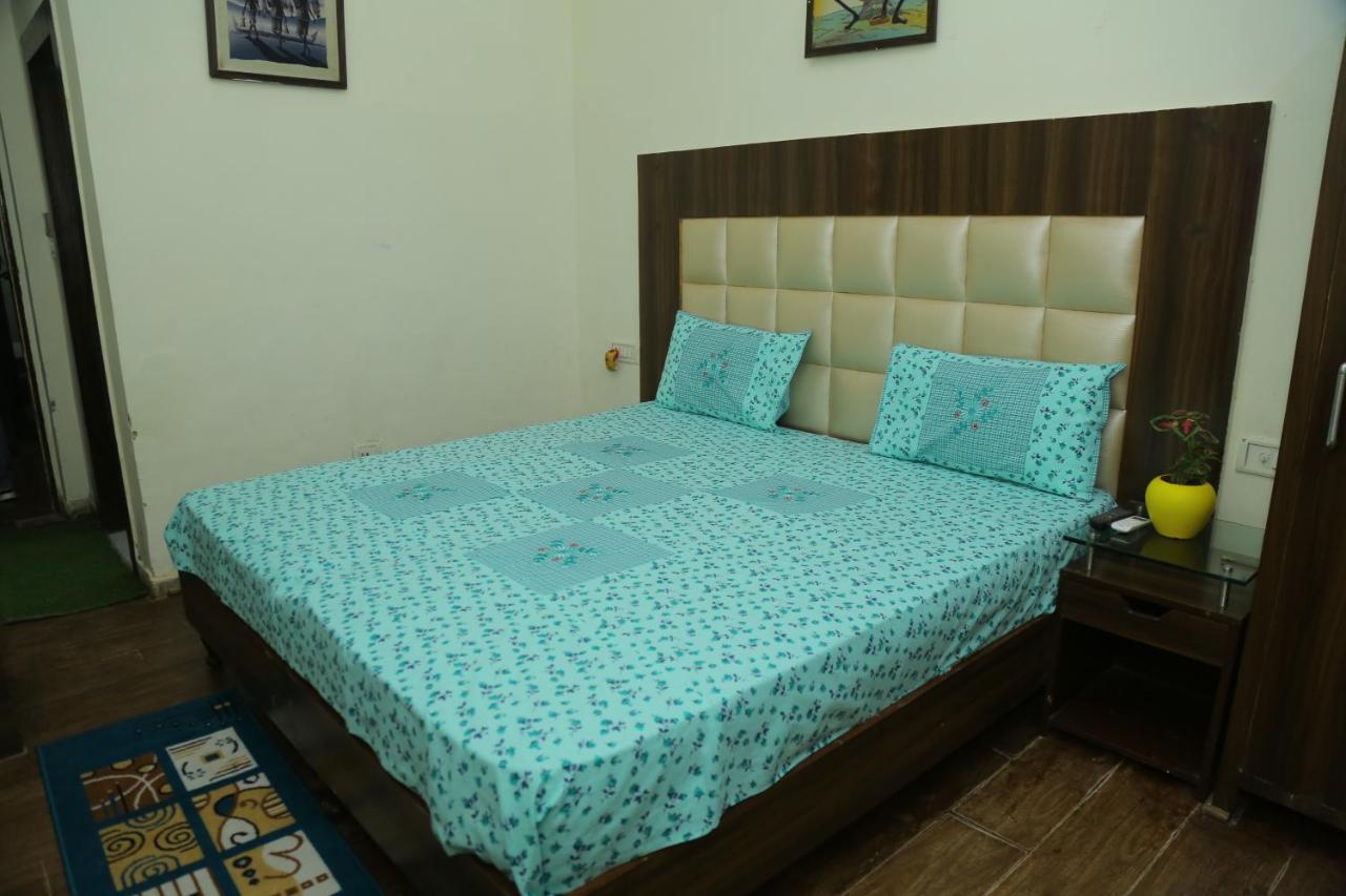 Hotel Dolphin