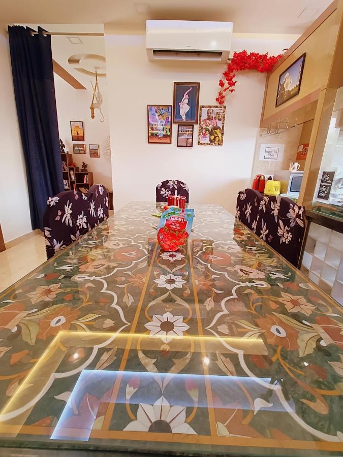 Homestay The Hideout Agra Near Taj *