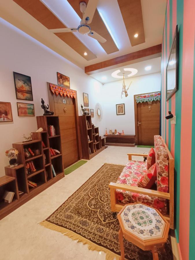 The Hideout Agra Near Taj Homestay *