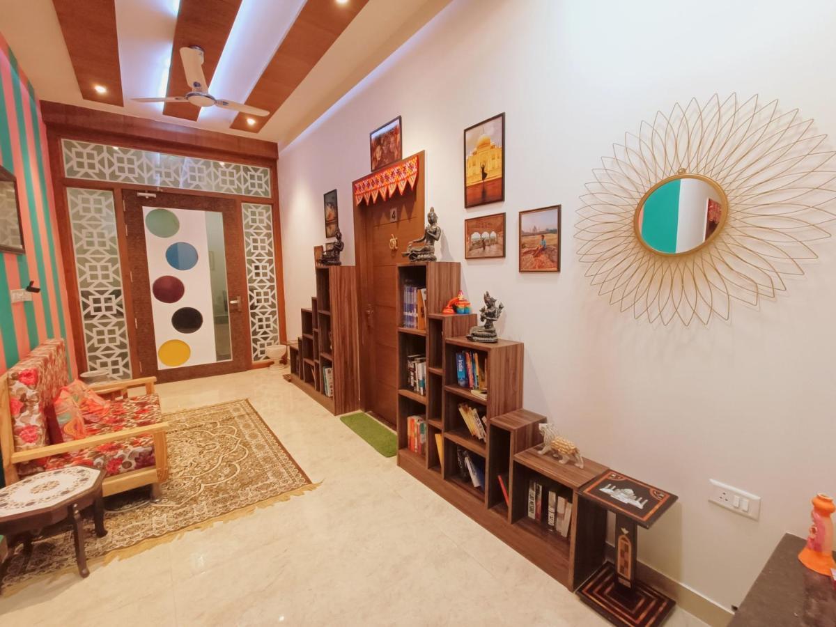Homestay The Hideout Agra Near Taj *