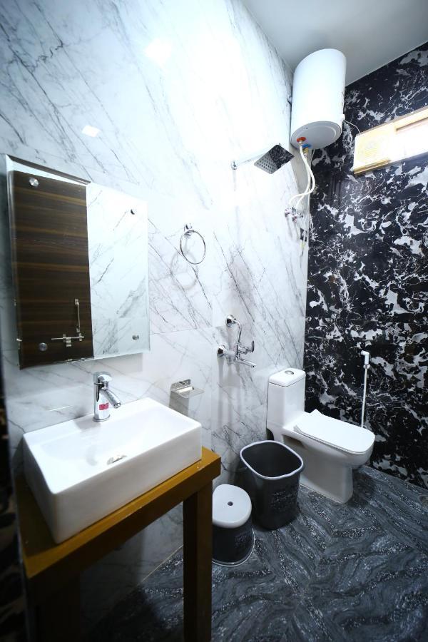 Guest house Byke Ride - Walkable From Agra Cantt Railway Station Agra (Uttar Pradesh)