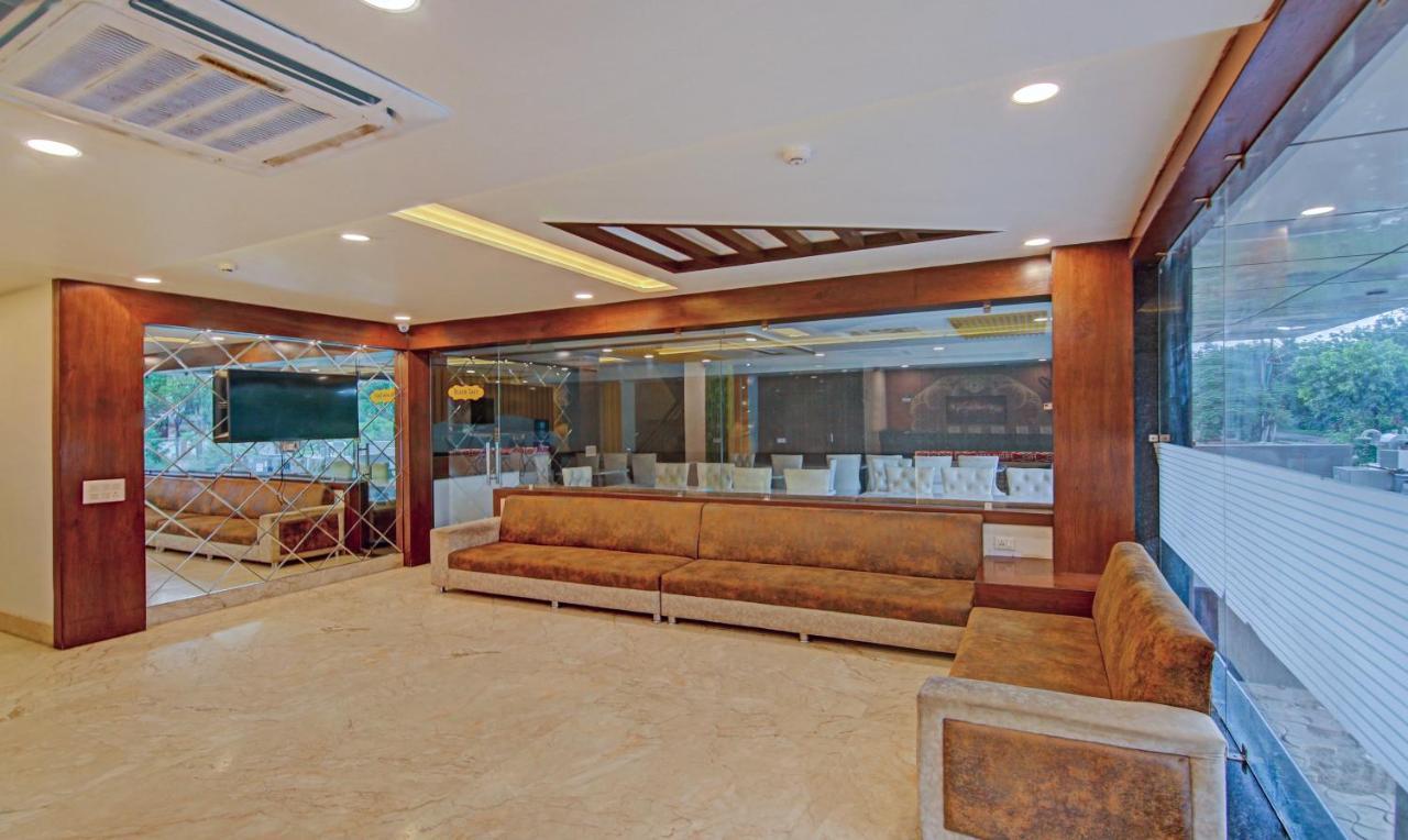 Treebo S G Grand Hotel Agra (Uttar Pradesh)