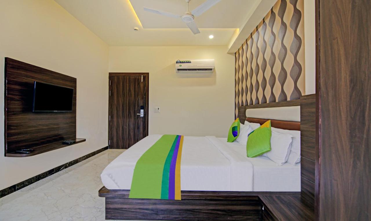 Hotel Treebo S G Grand 3*
