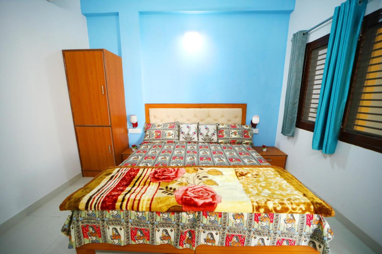 Boutique Indian - Pandora * Agra (Uttar Pradesh)