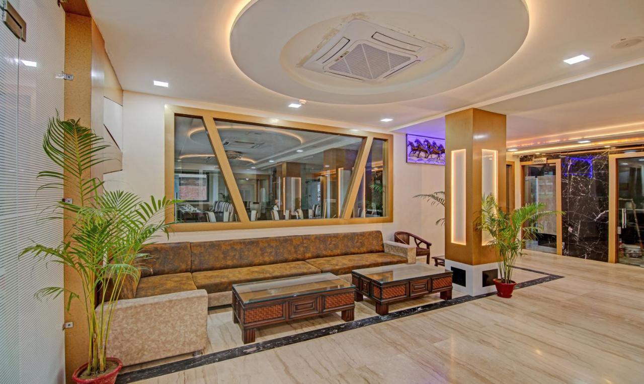 Treebo Trend Swess Grand 3* Agra (Uttar Pradesh)
