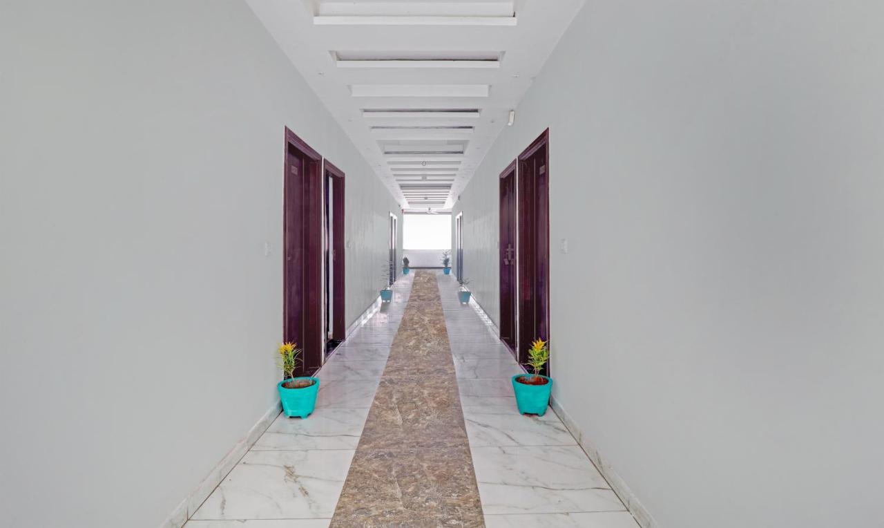 Capital O 46229 Hotel The Golden Bird 3* Agra (Uttar Pradesh)