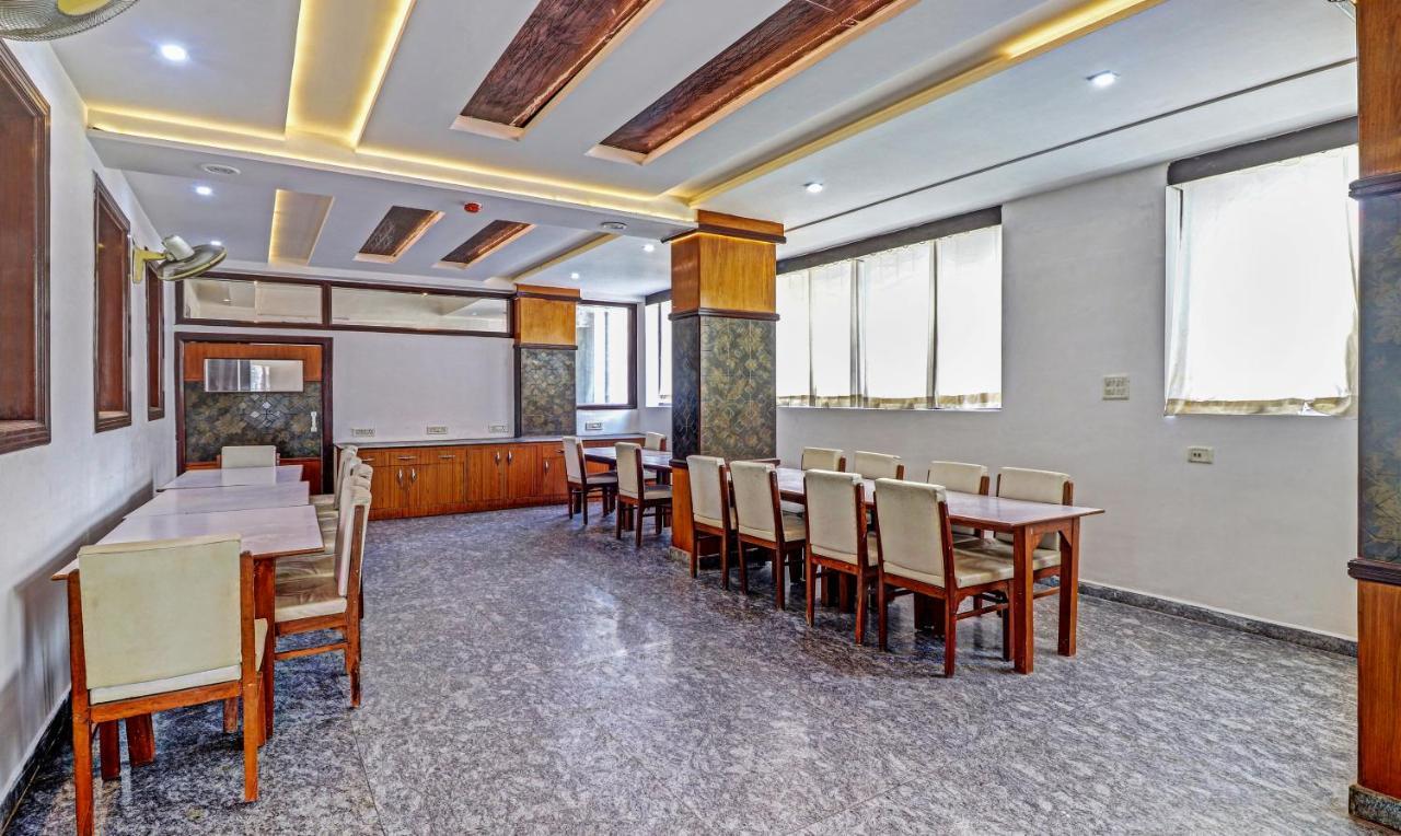 Capital O 46229 Hotel The Golden Bird 3* Agra (Uttar Pradesh)