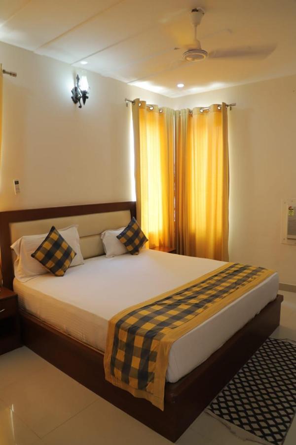 Bed & Breakfast Taj Village - Taj Mahal Distance Only 700 Meter 2*