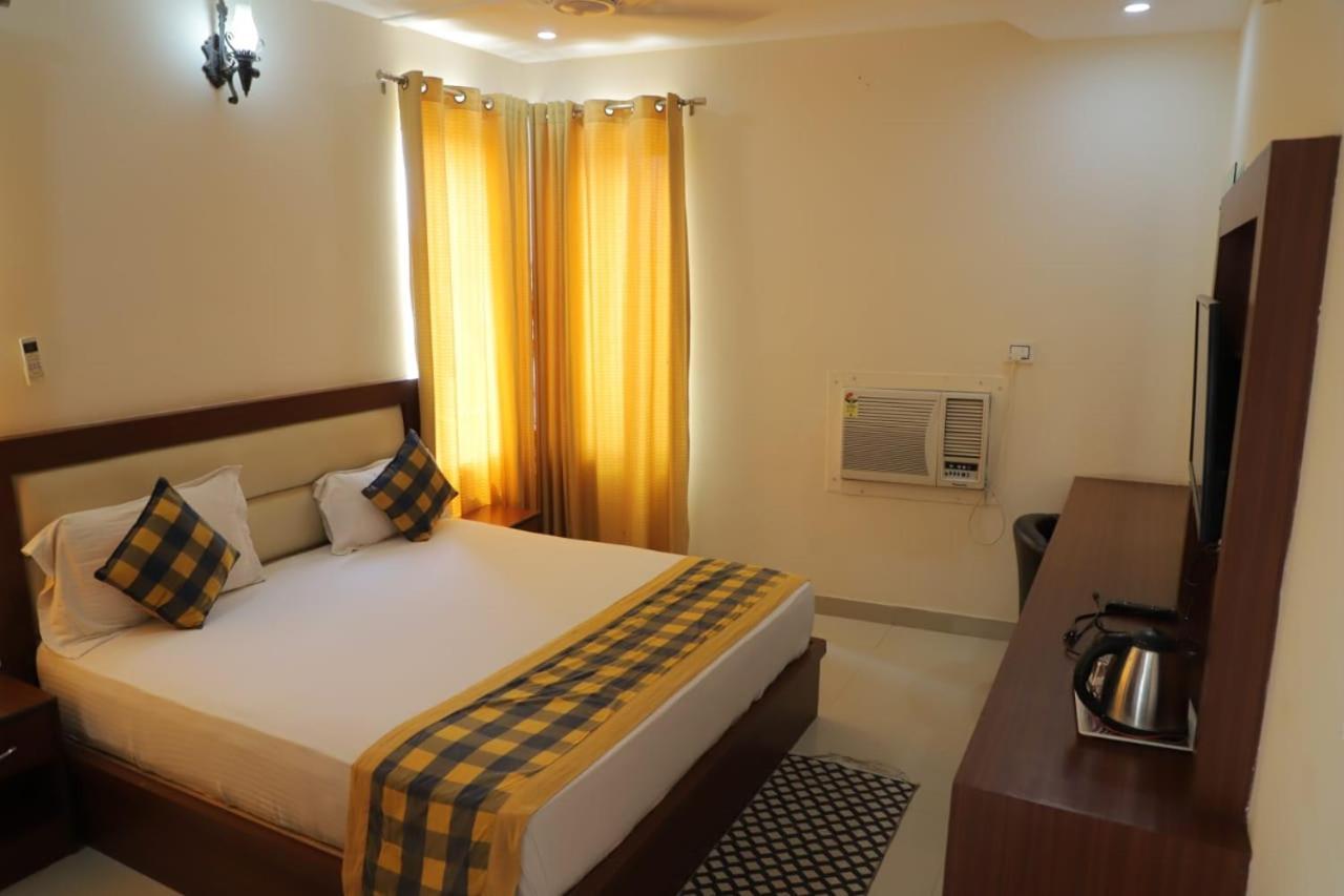 Taj Village - Taj Mahal Distance Only 700 Meter Bed & Breakfast 2*