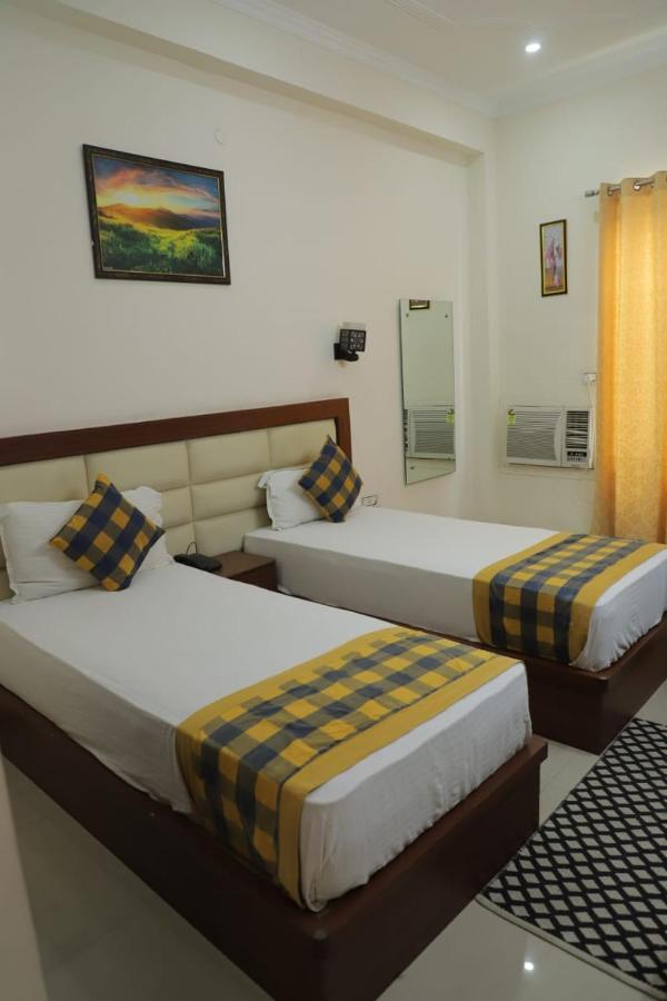 Bed & Breakfast Taj Village - Taj Mahal Distance Only 700 Meter Agra (Uttar Pradesh)