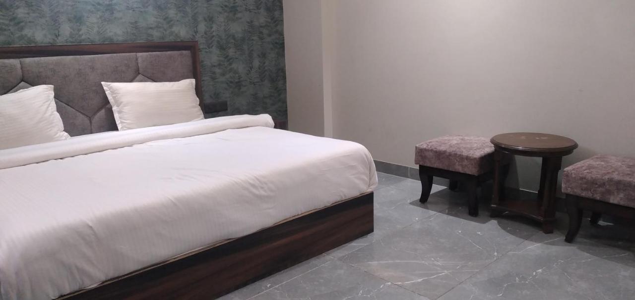 The Midnight By Wb Hotel *