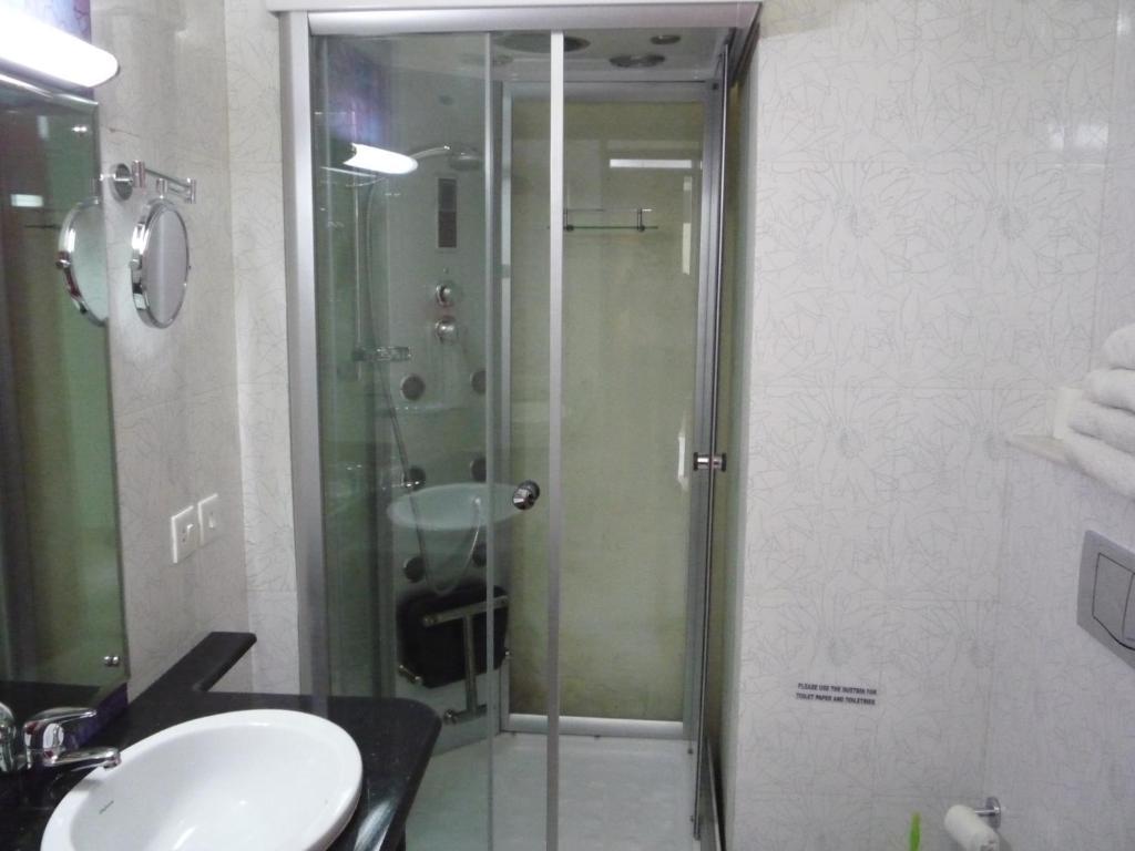 Hotel Ray Of Maya