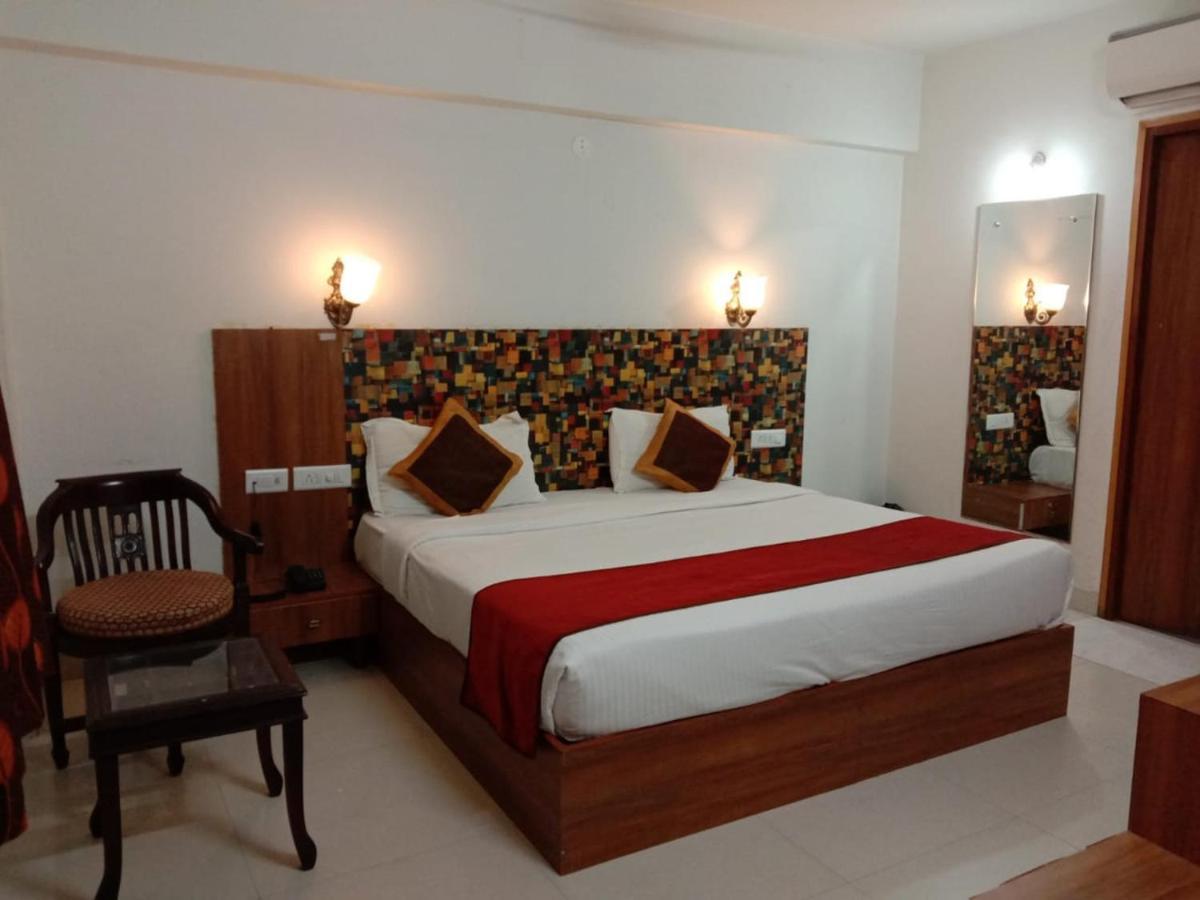 Hotel Fabhotel Idea 3*