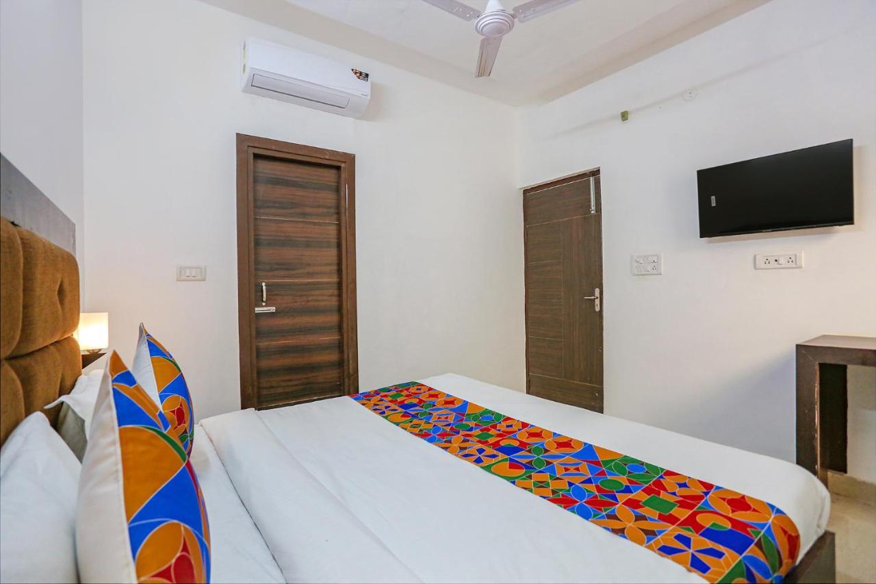 Fabhotel The Prasiddh *