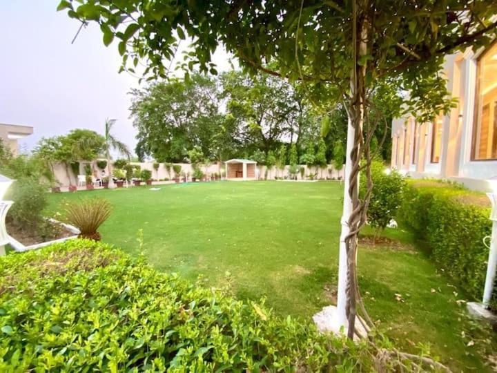 Homestay Aarzoo Stays Agra *