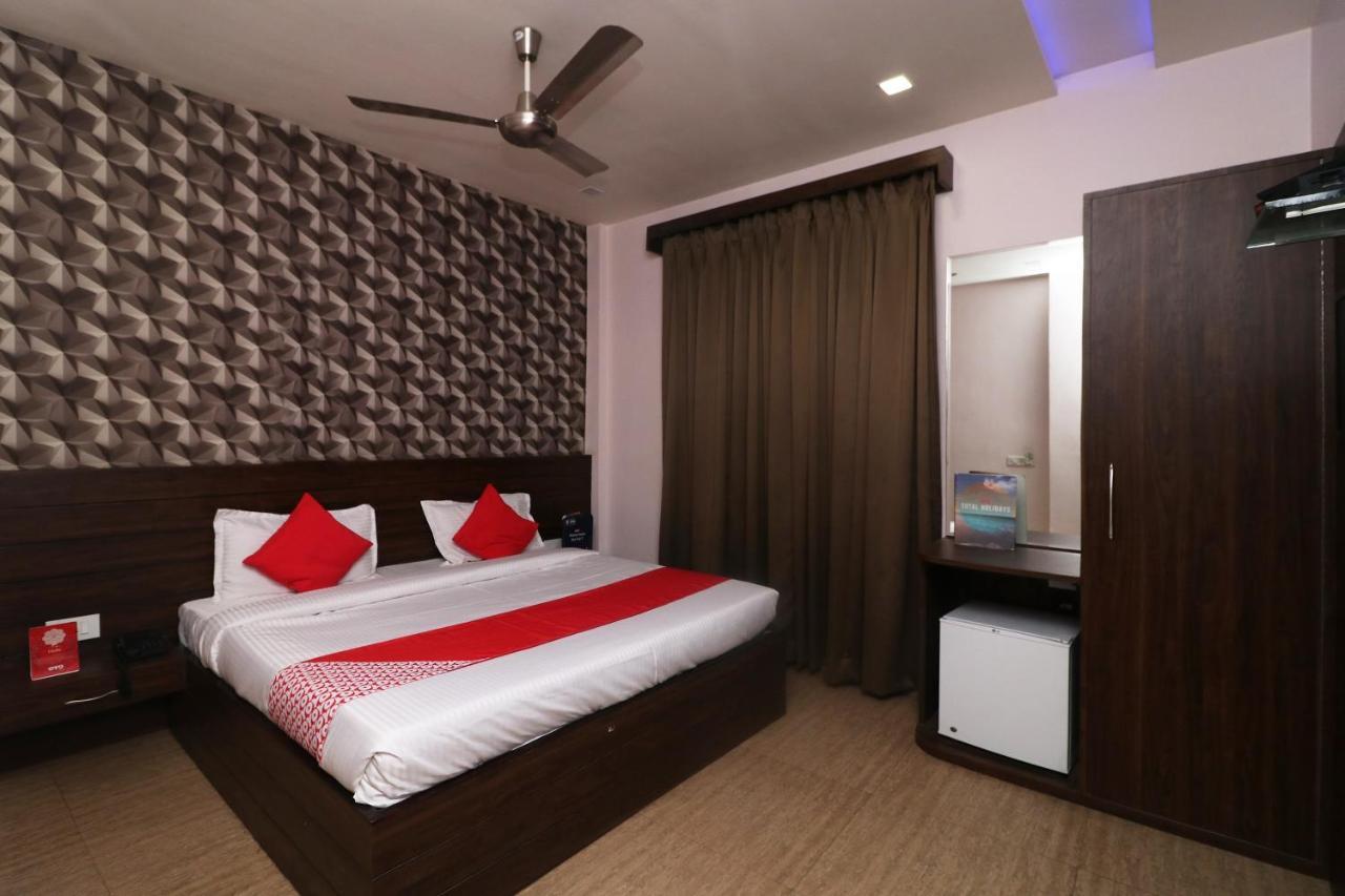Hotel Oyo 22826 Sheltear & Resturant Agra (Uttar Pradesh)