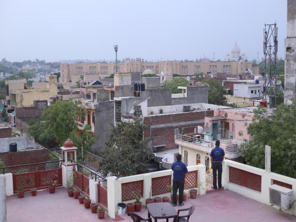Taj Village - Taj Mahal Distance Only 700 Meter