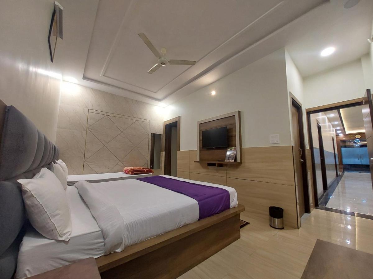 Homestay Taj Point Manage By Taj Sunrise Group Agra (Uttar Pradesh)
