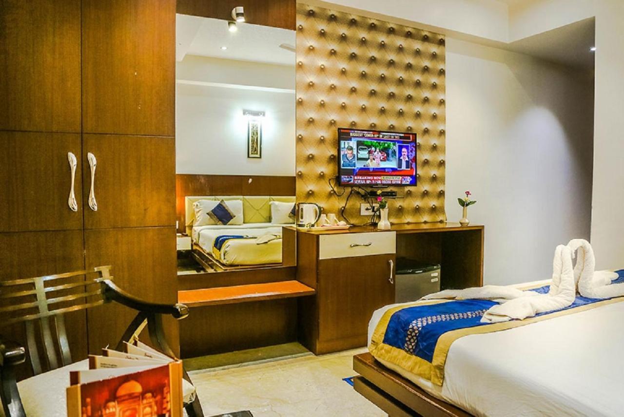 Taj Heights Hotel Agra (Uttar Pradesh)