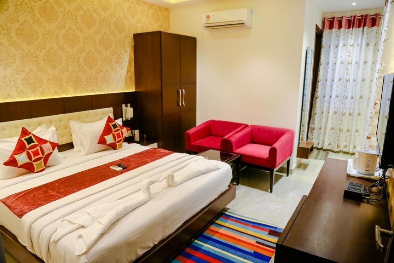 Taj Heights Agra (Uttar Pradesh)