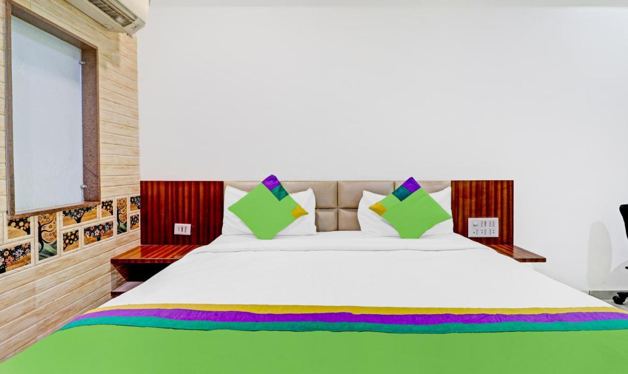 Treebo Taj Dream Hotel 3*
