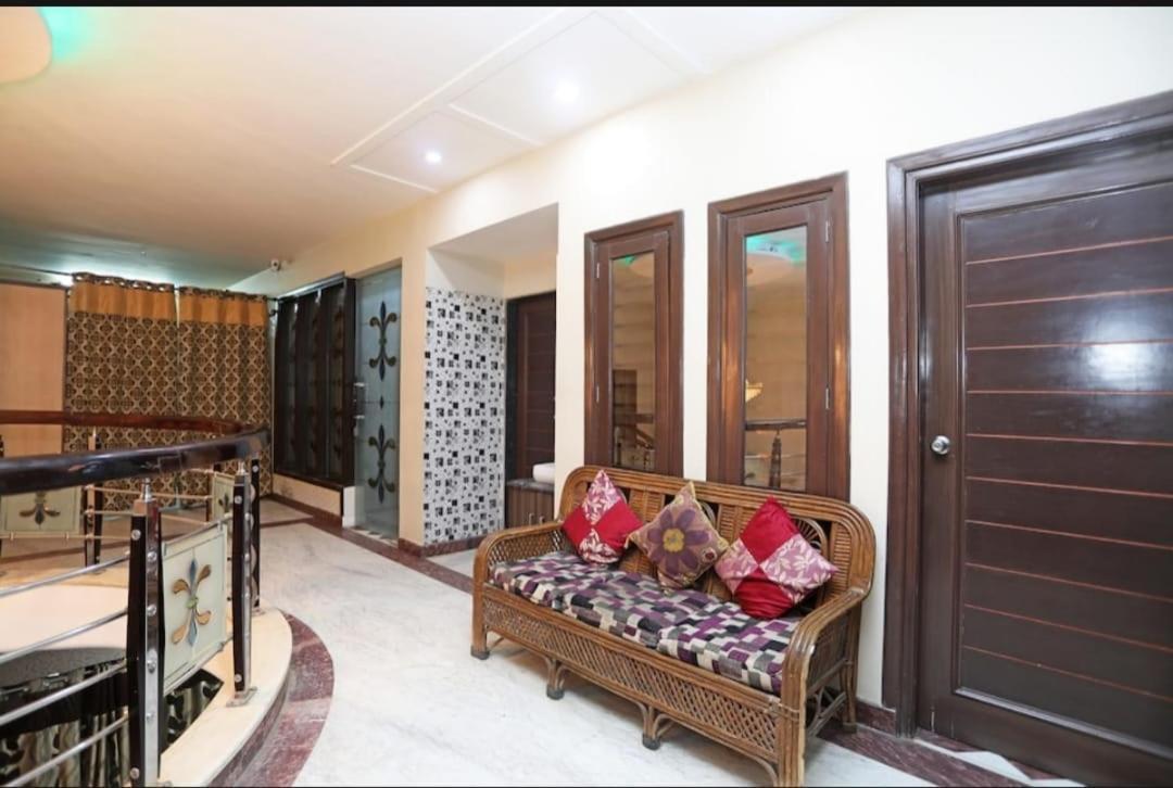 Queen Palace * Agra (Uttar Pradesh)