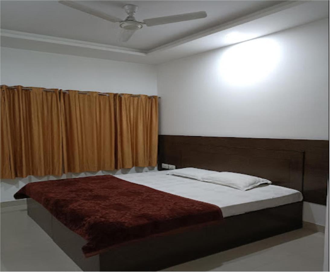 Supreme By Wb Agra (Uttar Pradesh)