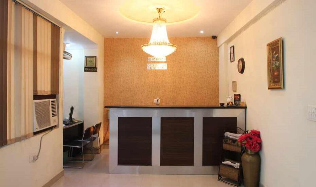 Anand By Wb * Agra (Uttar Pradesh)