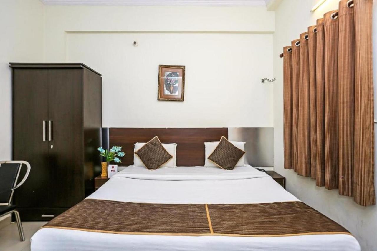 Hotel Anand By Wb Agra (Uttar Pradesh)