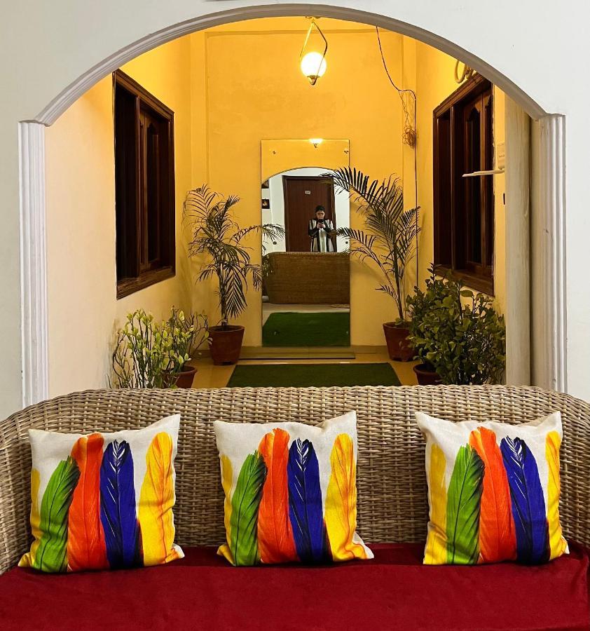 Alibaba's Indiana Bed & Breakfast Agra (Uttar Pradesh)