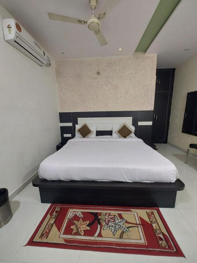 Rama Hs Bed & Breakfast *