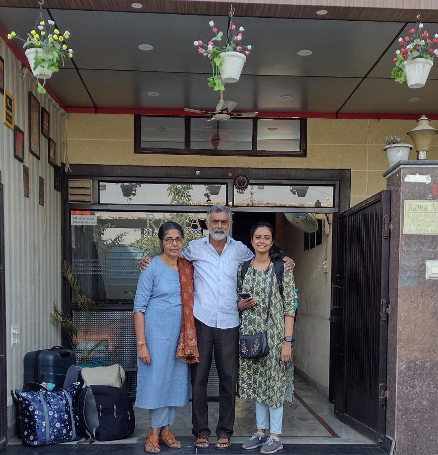 Rama Hs Bed & Breakfast Agra (Uttar Pradesh)