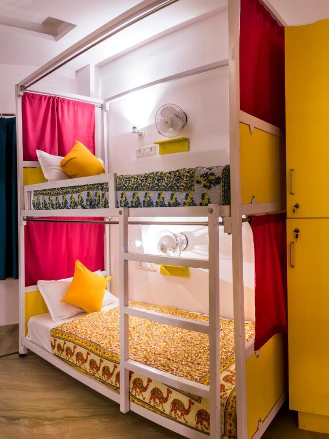Gypsy Nest Hostel *