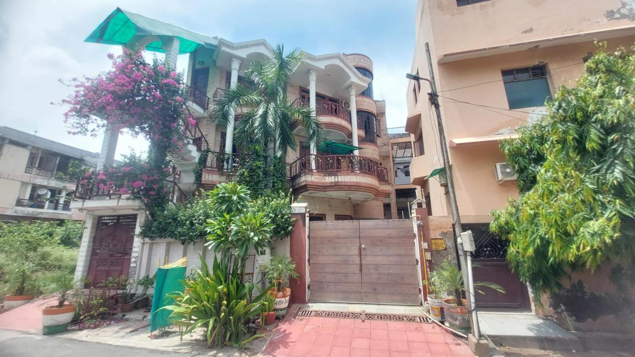 N.homestay Agra (Uttar Pradesh)