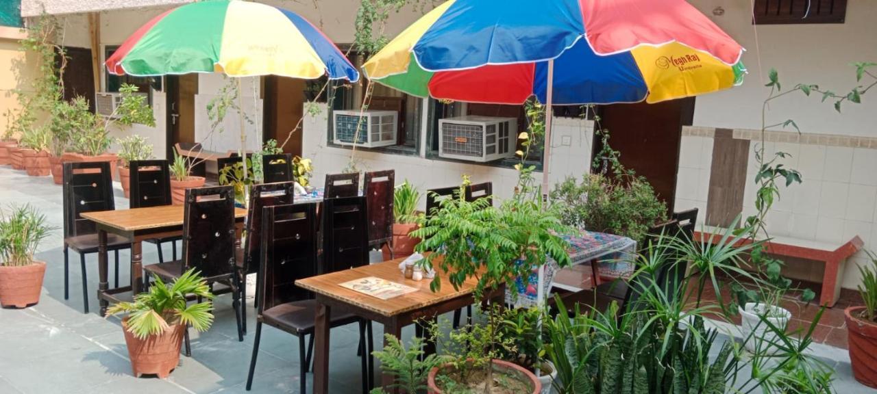 Hotel Sidhartha Walking Distance From Tajmahal 2*