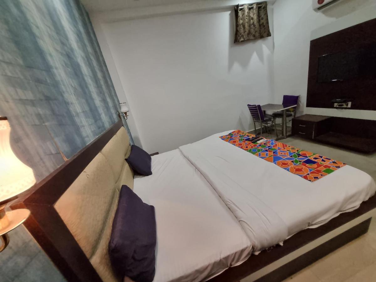 Hotel Star Taj 3*
