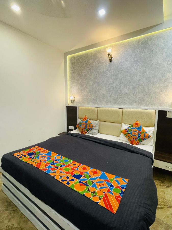 Premium Sot, Family 500mtr Taj Mahal Hotel Agra (Uttar Pradesh)