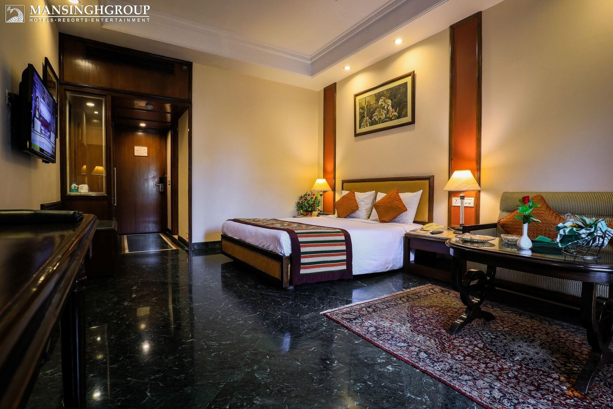 Hotel Mansingh Palace,