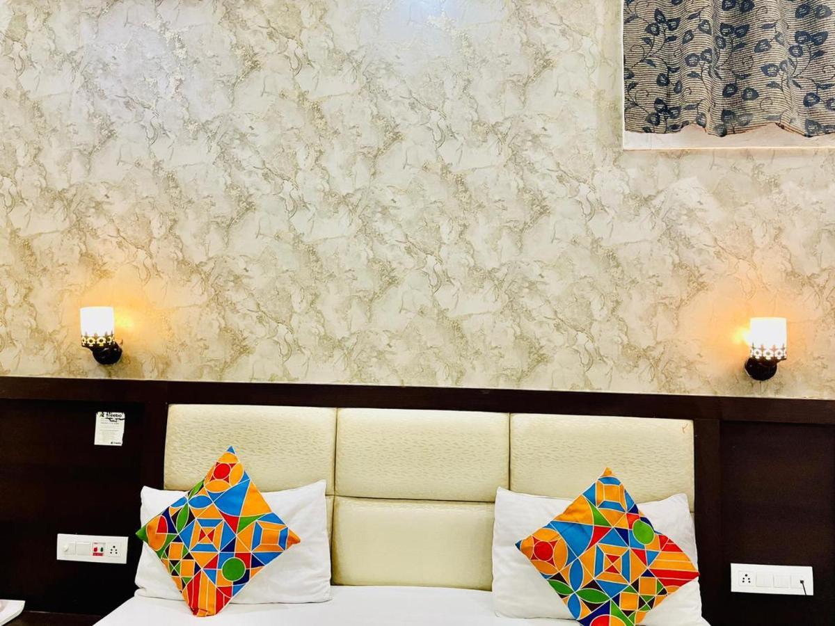 Boston Sot02 Hotel Agra (Uttar Pradesh)