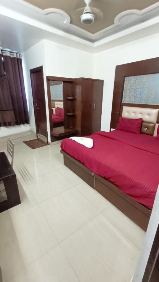 Whiteland Agra Family 3* Agra (Uttar Pradesh)