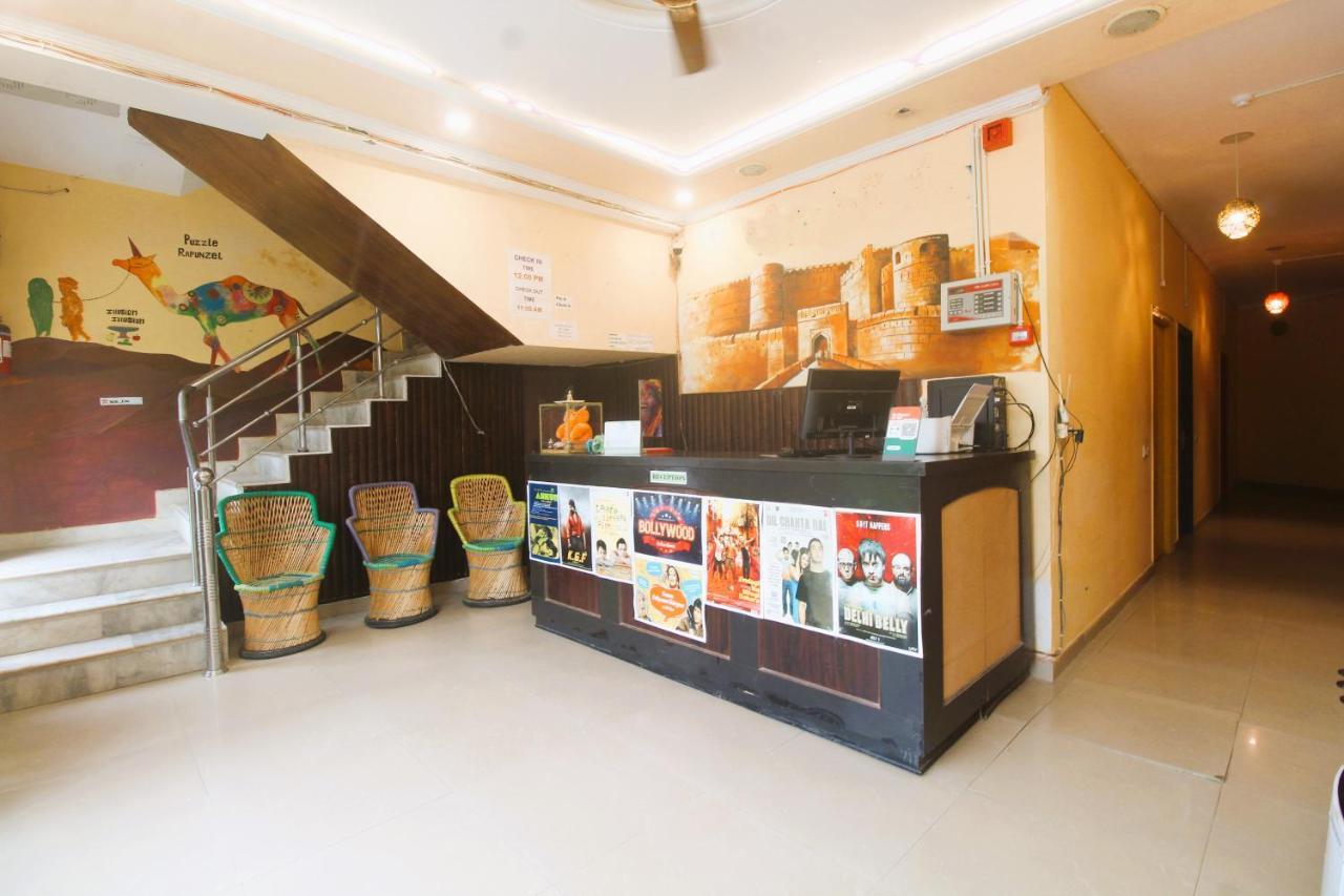Hostel Hostella By Forever // Walk-in Distance From Taj Mahal *