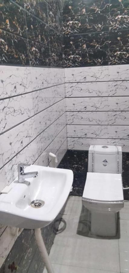 Hotel Moti Mahal Deluxe Agra (Uttar Pradesh)