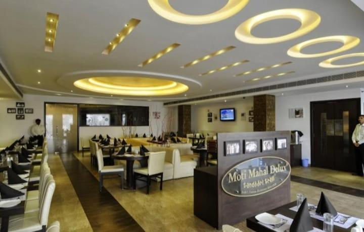 Moti Mahal Deluxe Agra (Uttar Pradesh)