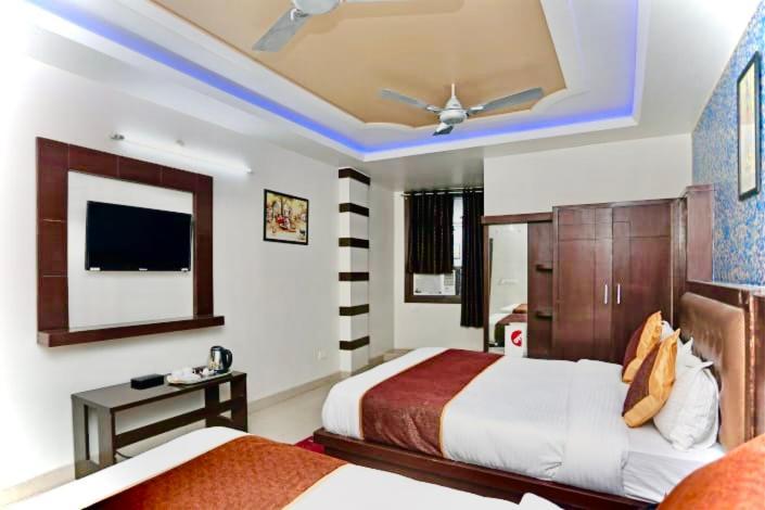 Hotel Bright Family Agra (Uttar Pradesh)