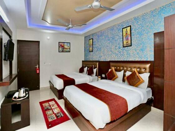 Hotel Bright Family