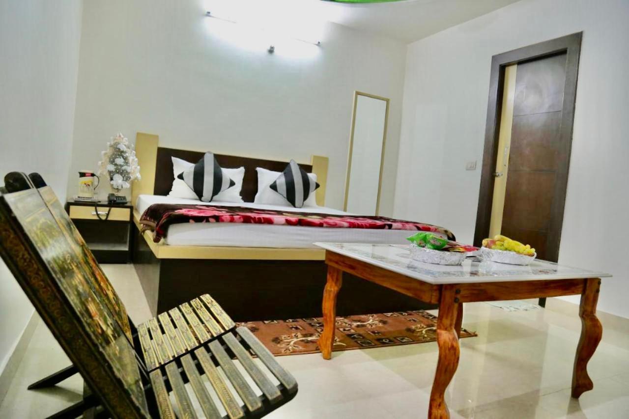 Bright Family Hotel Agra (Uttar Pradesh)