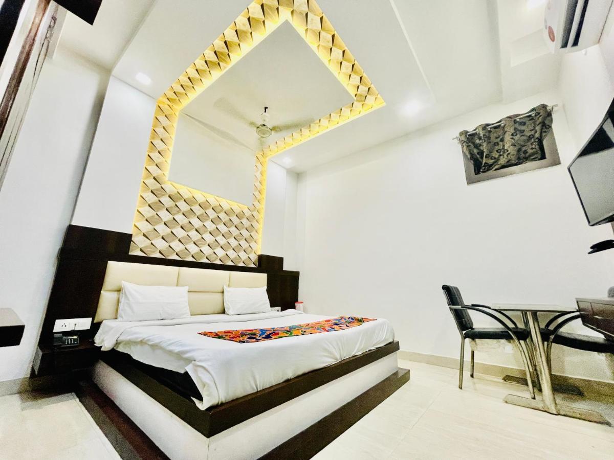 Hotel Silverkey By Bri 3*