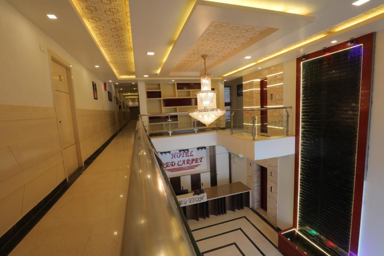 Hotel Hotel Sahib'S Red Carpet - Family & Corporate Hotel Chain