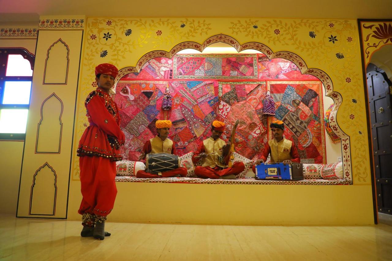 Sahibs Royal - 500m From Taj Mahal Agra (Uttar Pradesh)