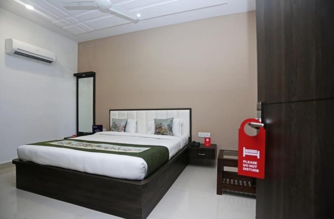Pratap By Goyal Hoteliers Hotel 2*